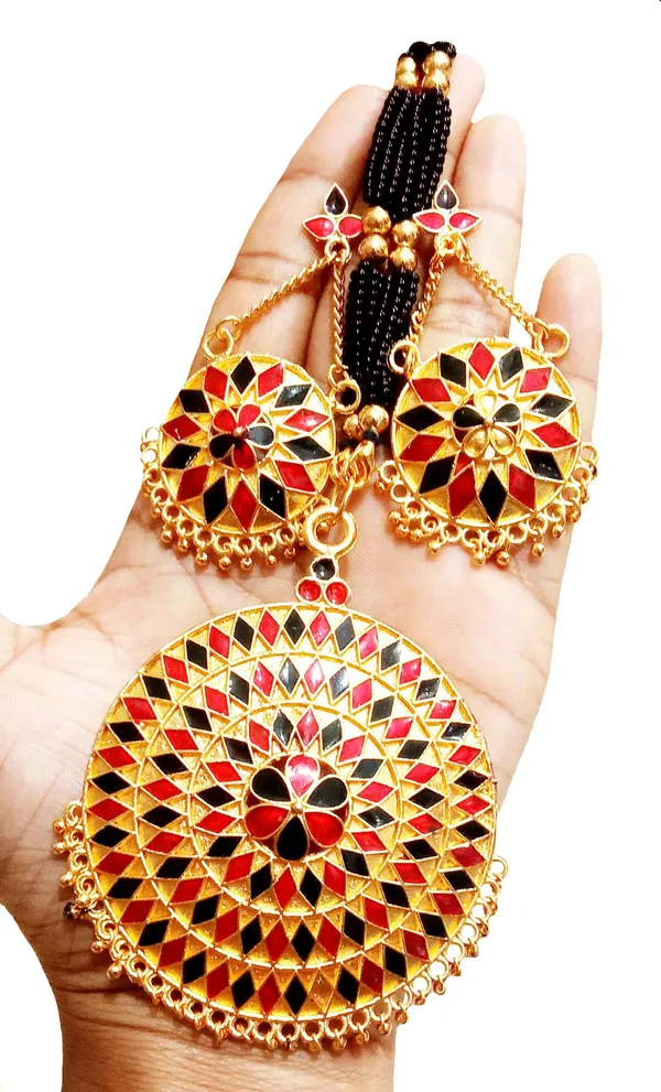 Assamese_Traditional_Gold_Plated_Red_Black_Colour_Japi_Tassel_Jewellery_Set_For_Women